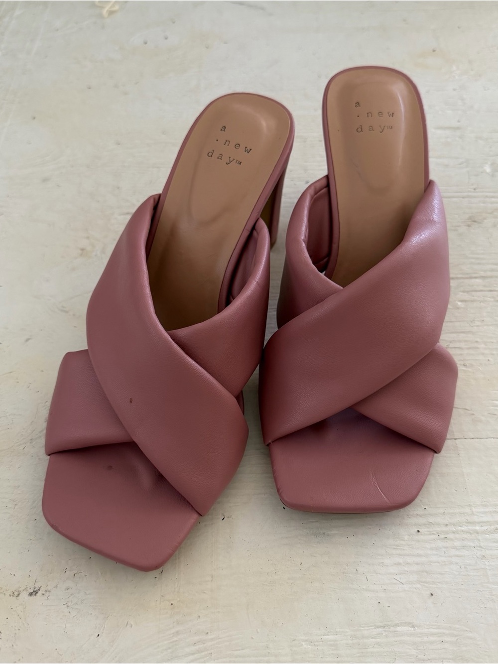 dusty mauve heels